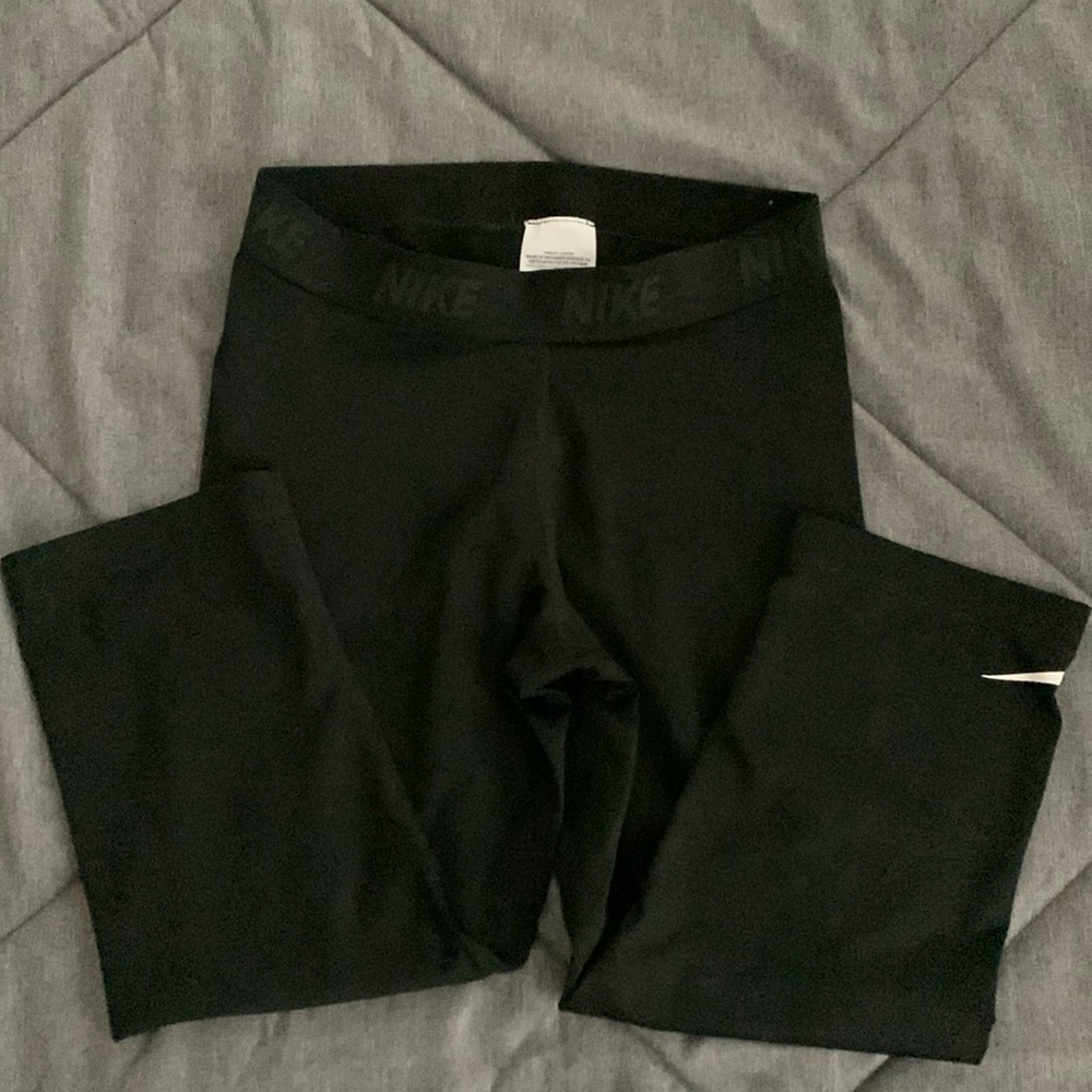 Nike Dri-Fit Crop Length Leggings